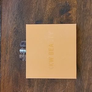 KKW Blush in Honey Pot